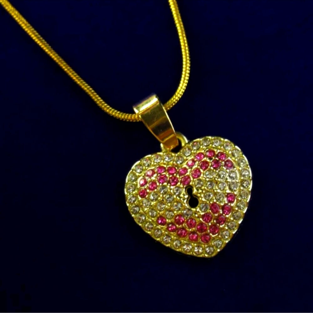 New Rhinestone Key To My Heart Gold Necklace.